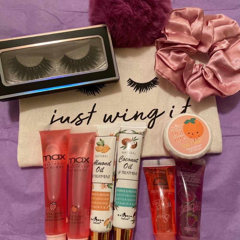Eye lashes mystery bundle